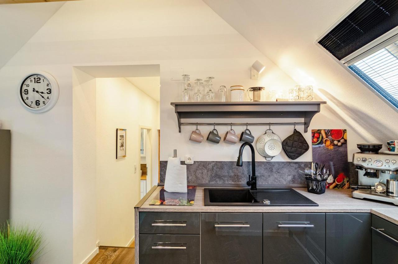 Huus An'T Koornfeld Dachgeschoss Apartment Osteel Bagian luar foto